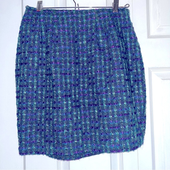 Express, asymmetrical skirt, multi green/ pink tweed like fits like a 4 - Picture 2 of 5